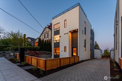 Photo of 4122 Burke Avenue N, Seattle, WA 98103 (MLS # 2533324)