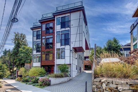 Photo of 3219 Fuhrman Avenue E, Seattle, WA 98102 (MLS # 2570978)