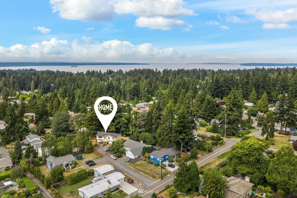 Photo of 22820 88th Avenue W, Edmonds, WA 98026 (MLS # 1974731)
