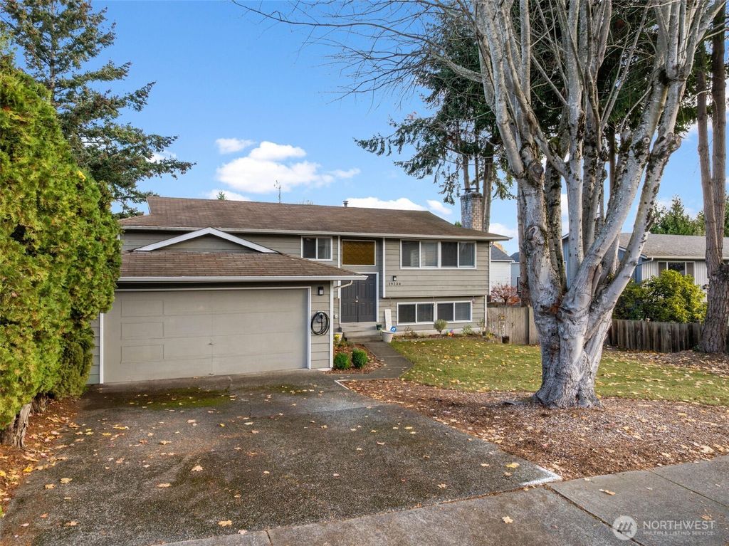 Photo of 19234 121st Place SE, Kent, WA 98031 (MLS # 2465382)