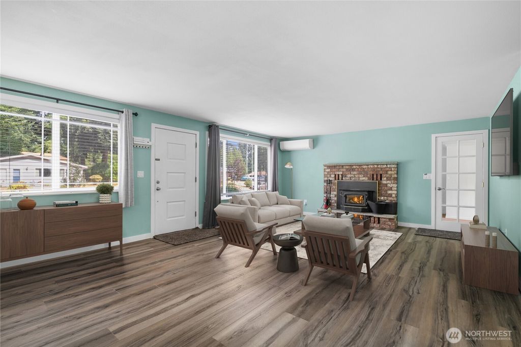 Photo of 815 Gregory Way SE, Olympia, WA 98513 (MLS # 2469513)