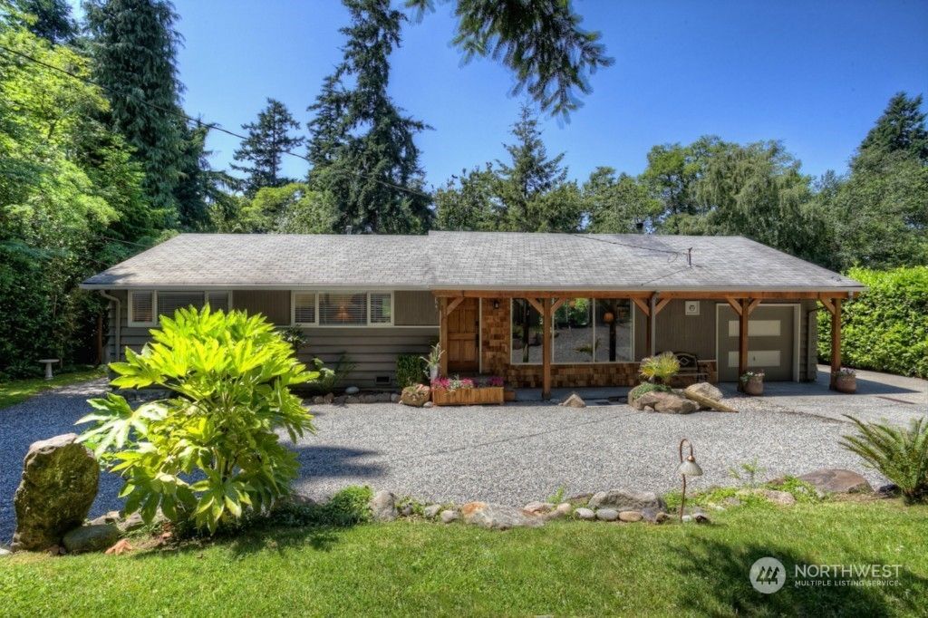 Photo of 18935 Marine View Drive SW, Normandy Park, WA 98166 (MLS # 2261534)