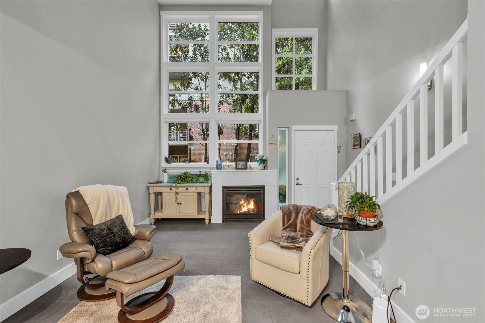 10042 Main Street 117