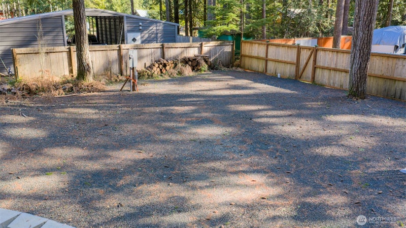 91 N Duckabush Drive W