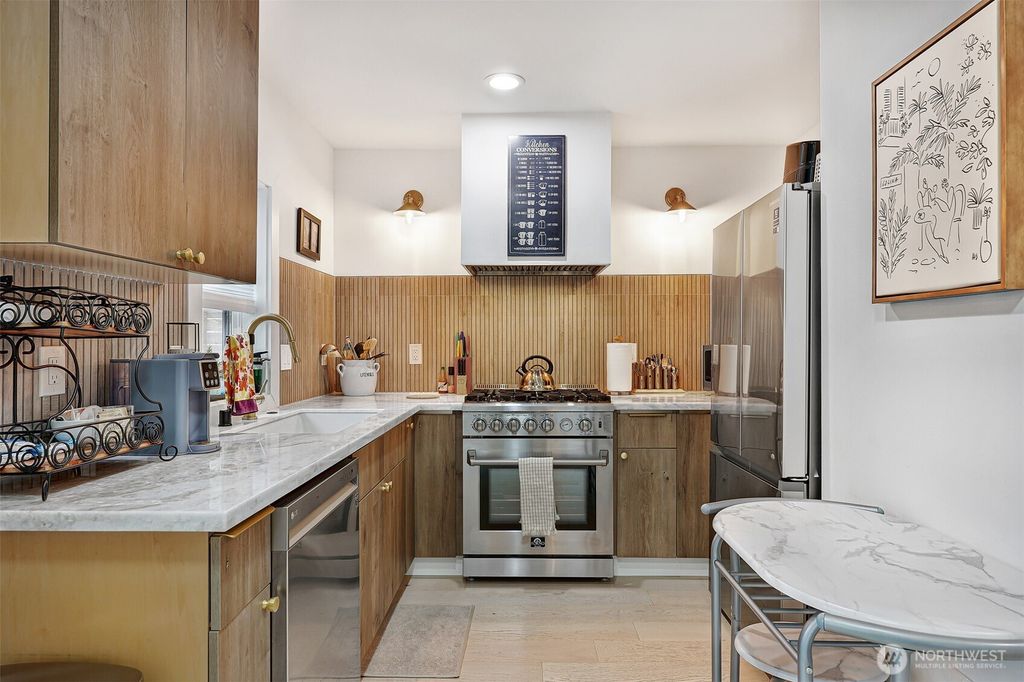 Photo of 7514 12th Avenue SW #B, Seattle, WA 98106 (MLS # 2482364)