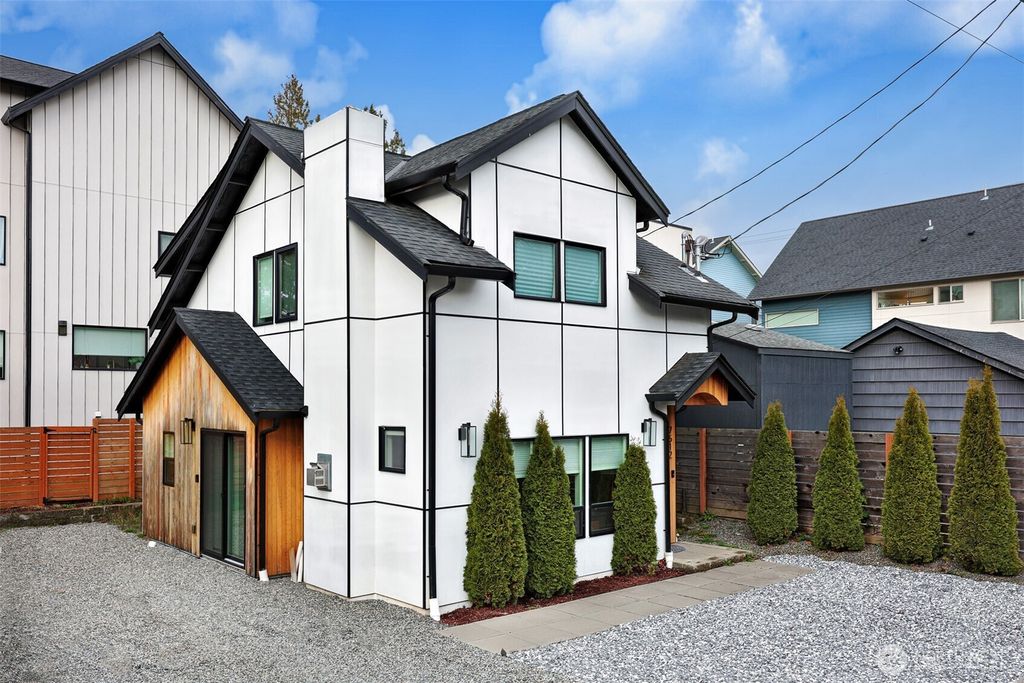 Photo of 7514 12th Avenue SW #B, Seattle, WA 98106 (MLS # 2482364)