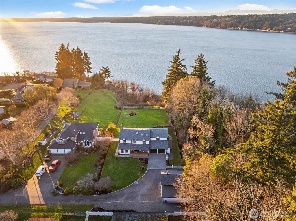 Photo of 11820 71st Avenue NW, Gig Harbor, WA 98332 (MLS # 2470373)