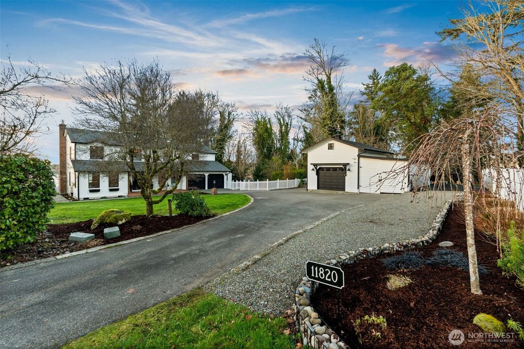 Photo of 11820 71st Avenue NW, Gig Harbor, WA 98332 (MLS # 2470373)