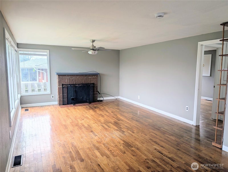 1740 6th Street