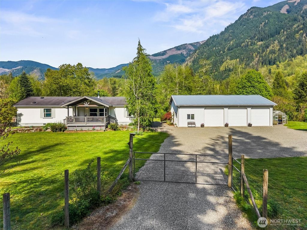 Photo of 4930 Mosquito Lake Road, Deming, WA 98011 (MLS # 2517759)