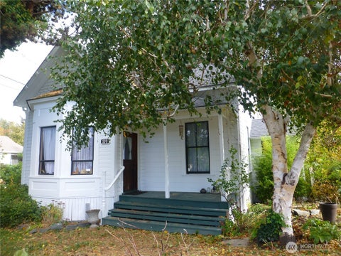 Photo of 114 N 2nd Street, La Conner, WA 98257 (MLS # 2589553)