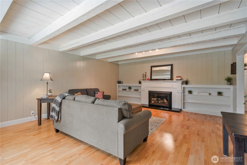 3136 Pacific Way