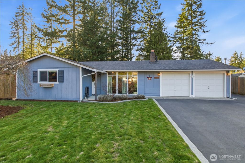 Photo of 28921 190th Avenue SE, Kent, WA 98042 (MLS # 2499831)