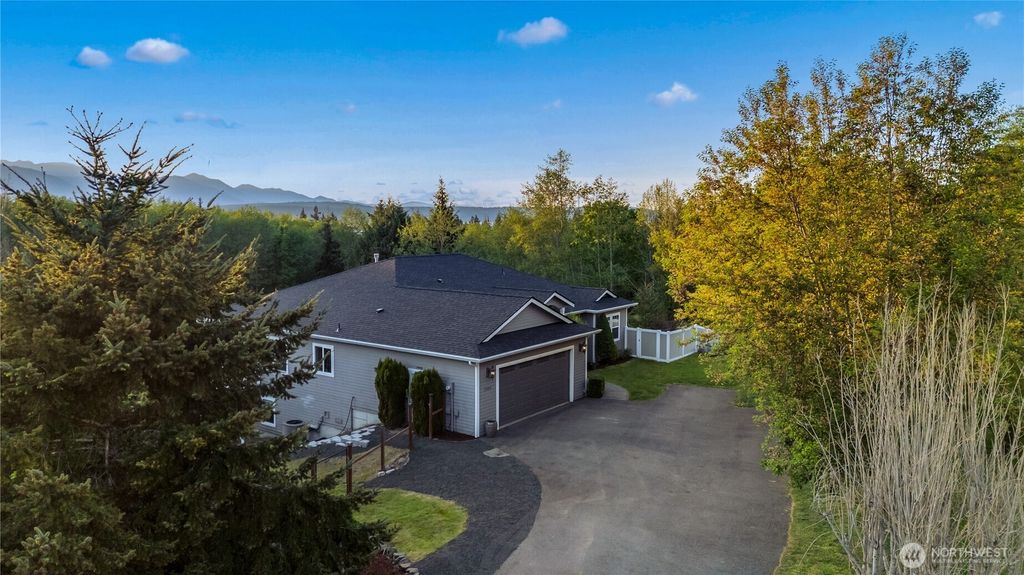 Photo of 7622 NW Lenox Lane, Silverdale, WA 98383 (MLS # 2518342)
