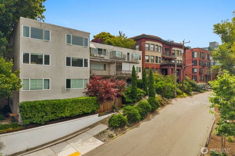 Photo of 632 13th Avenue E #19, Seattle, WA 98102 (MLS # 2558262)