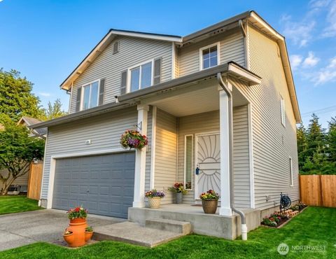 Photo of 6242 71st Avenue Ct W, University Place, WA 98467 (MLS # 2520278)