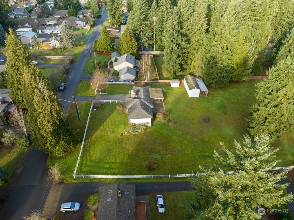 Photo of 6526 128th Avenue NE, Kirkland, WA 98033 (MLS # 2187983)