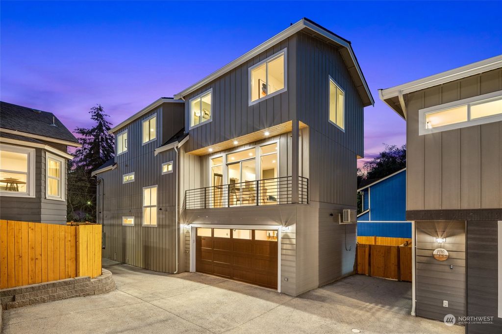 Photo of 7114 18th Avenue SW #B, Seattle, WA 98106 (MLS # 2002597)