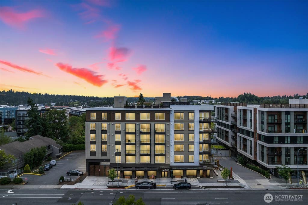 Photo of 11903 NE 128th Street #216, Kirkland, WA 98034 (MLS # 2534652)