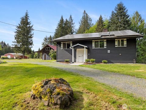 Photo of 12020 W Engebretsen Road, Granite Falls, WA 98252 (MLS # 2528098)