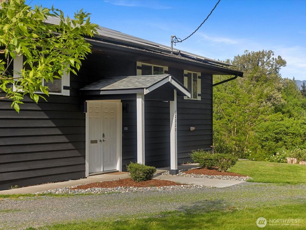 Photo of 12020 W Engebretsen Road, Granite Falls, WA 98252 (MLS # 2528098)