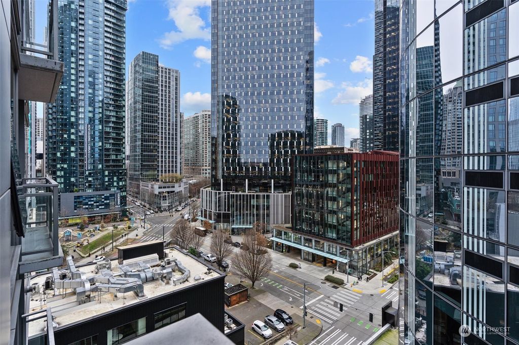 Photo of 820 Blanchard Street #1008, Seattle, WA 98121 (MLS # 2202213)