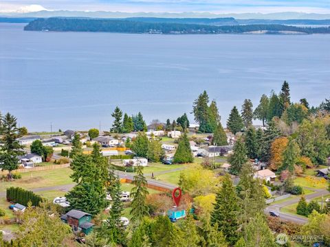 Photo of 24 W Spruce Street, Port Ludlow, WA 98365 (MLS # 2452406)
