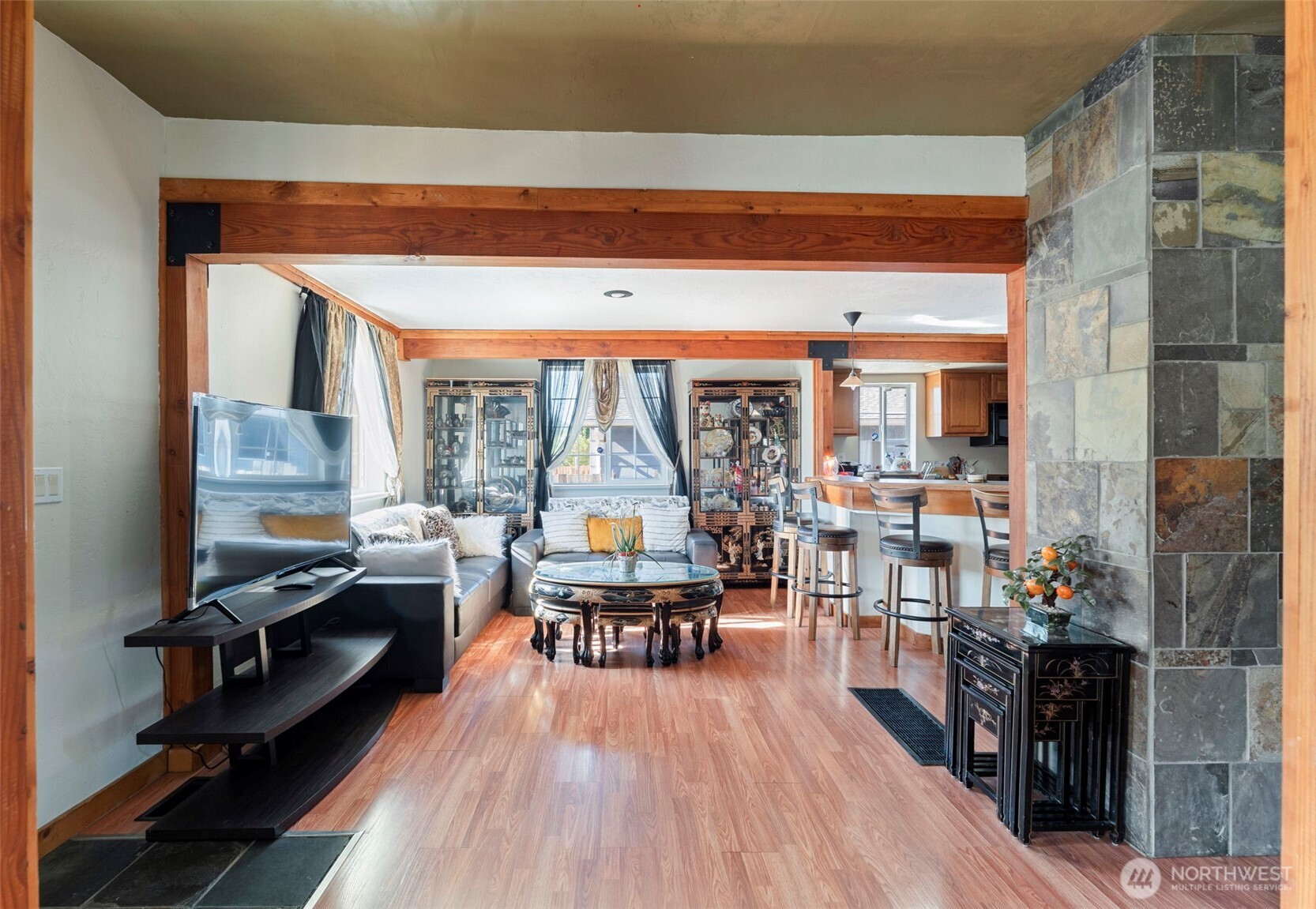 405 Hemlock Street