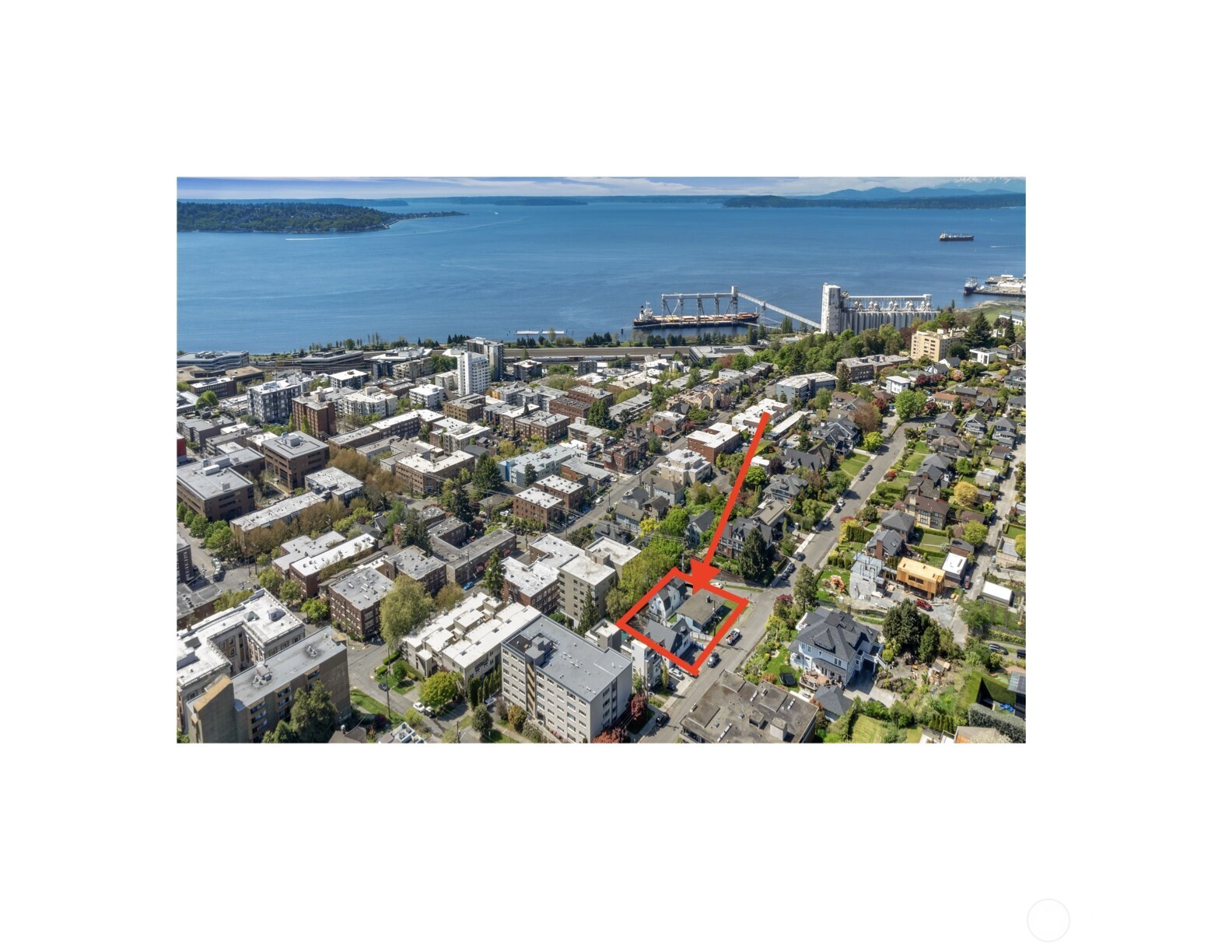 215 W Kinnear Place