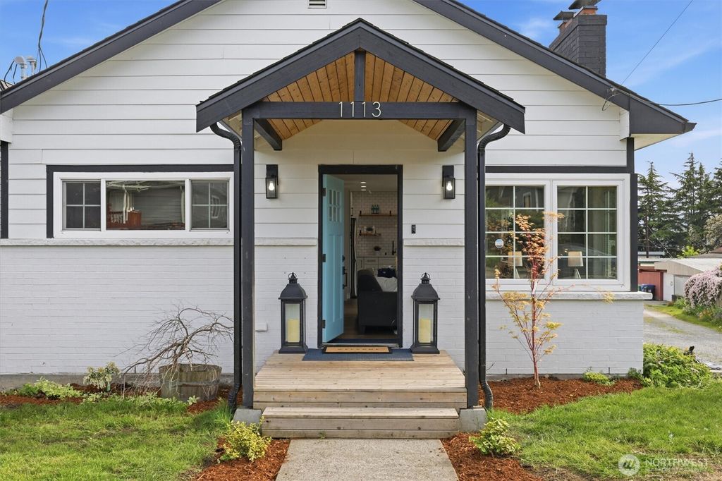 Photo of 1113 S Pearl Street, Seattle, WA 98108 (MLS # 2520495)