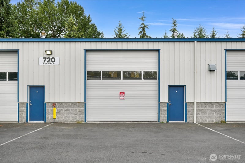720 Sunset Pond Lane F4