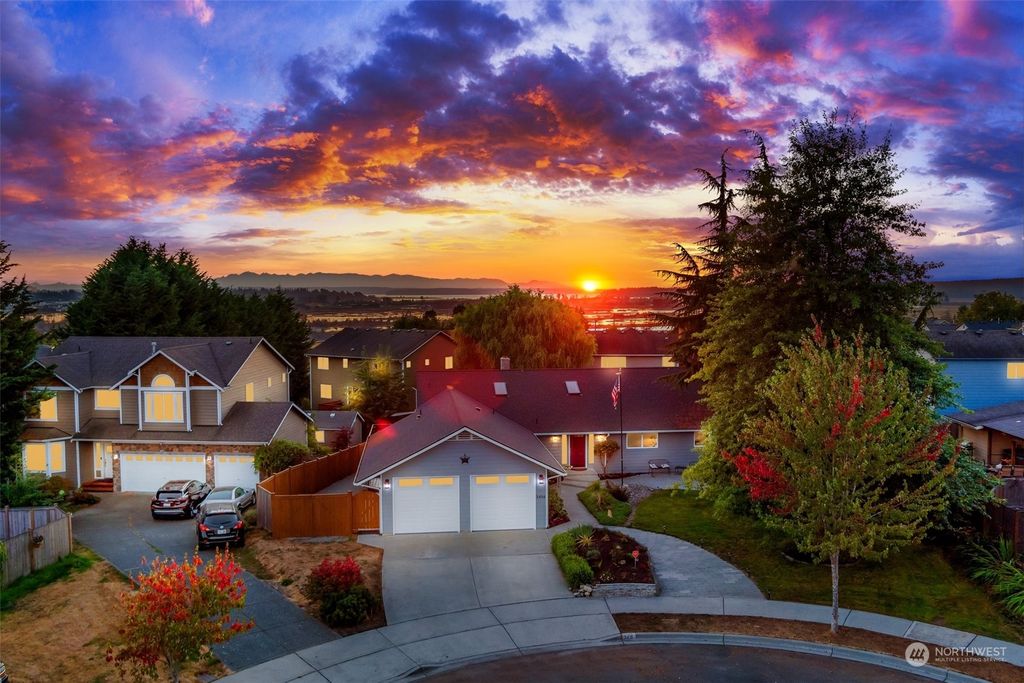 Photo of 3416 64th Drive NE, Marysville, WA 98270 (MLS # 2003141)