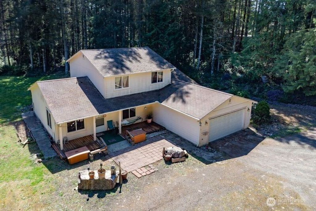 Photo of 77 Chickadee Lane, Quilcene, WA 98376 (MLS # 2526428)