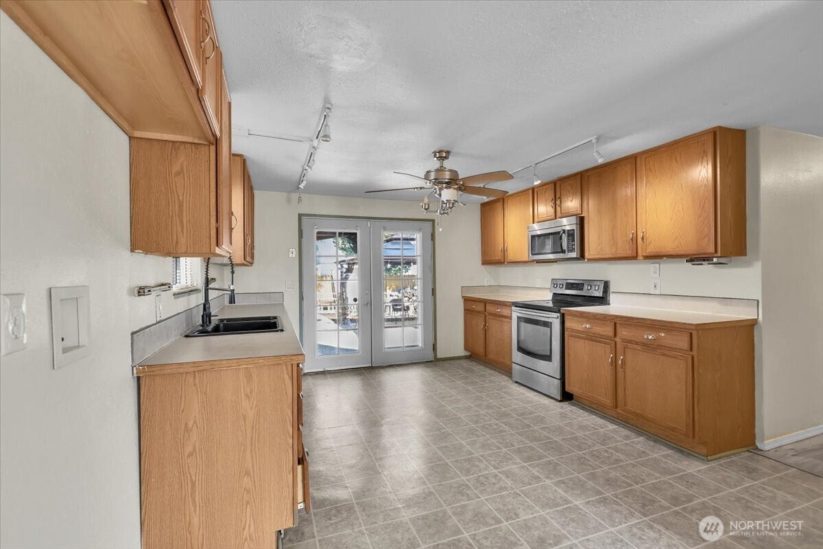 1621 113th Street S