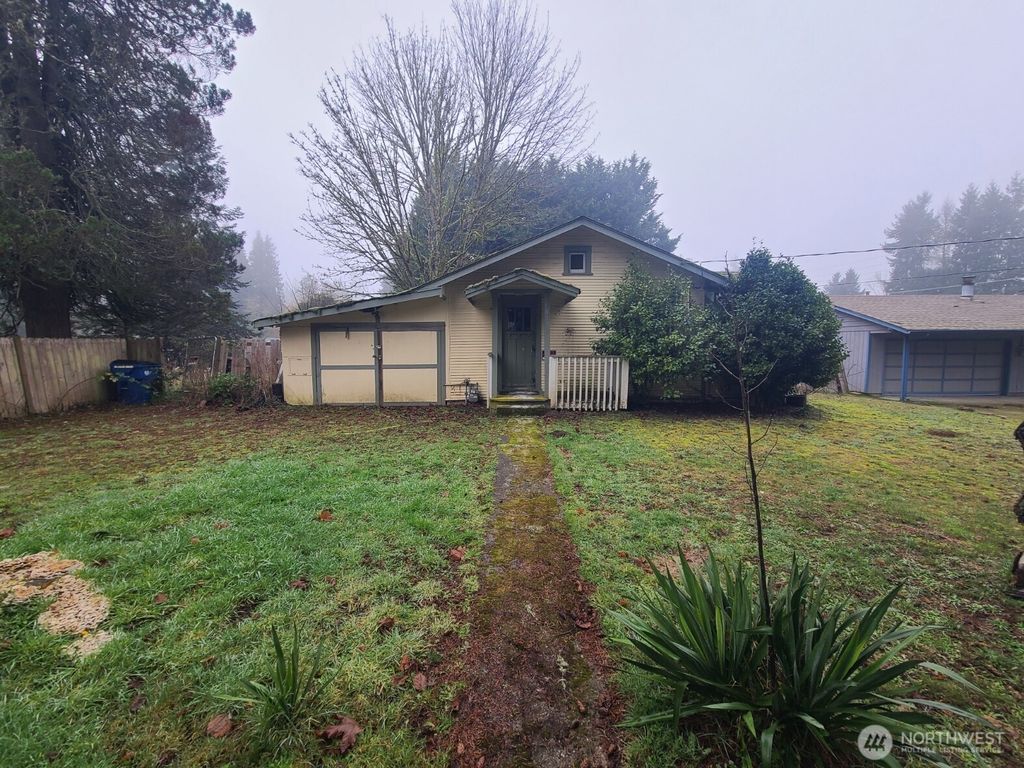 Photo of 1815 Amhurst Street SE, Olympia, WA 98501 (MLS # 2470290)