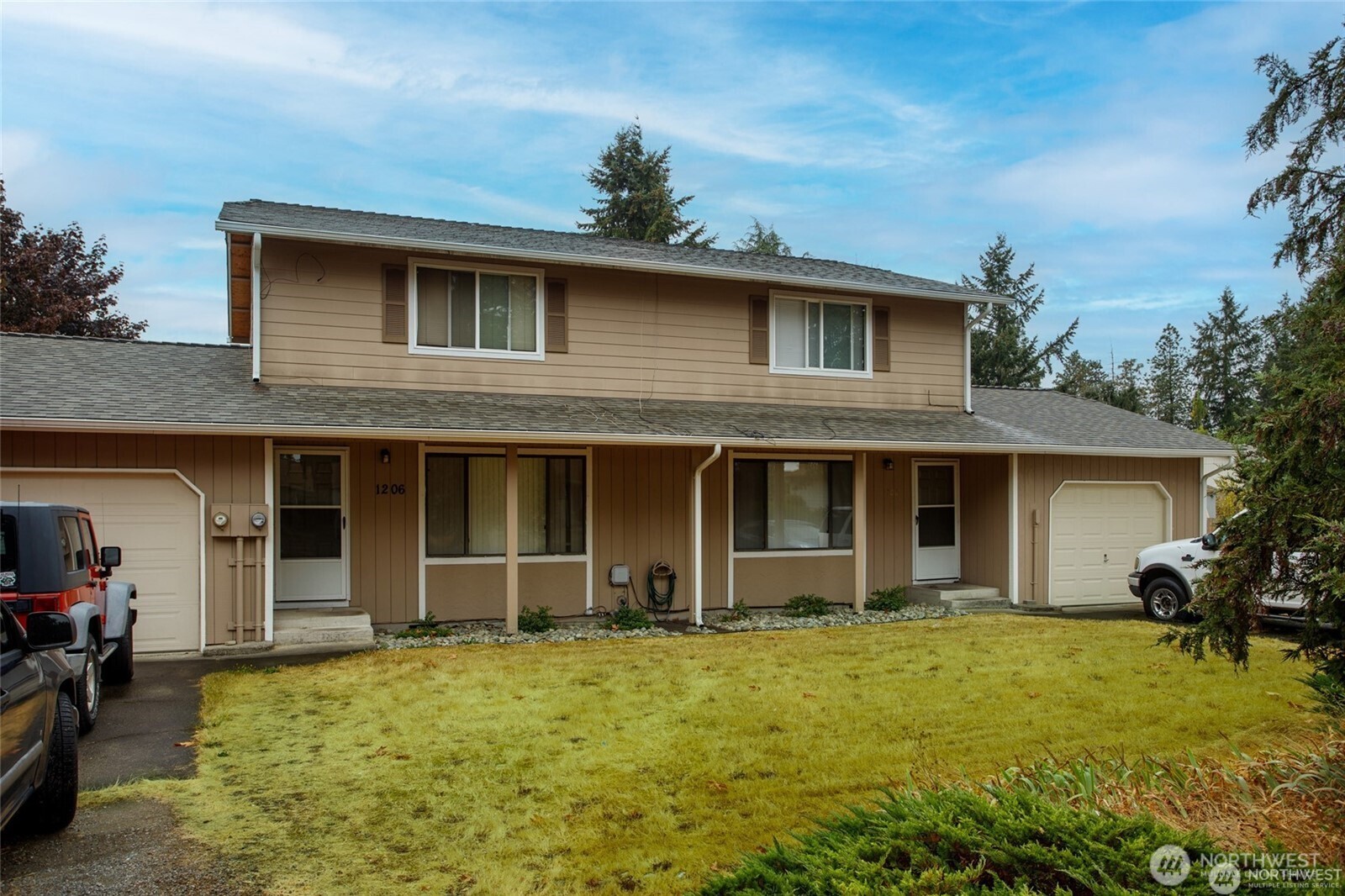 1206 Tule Lake Road S