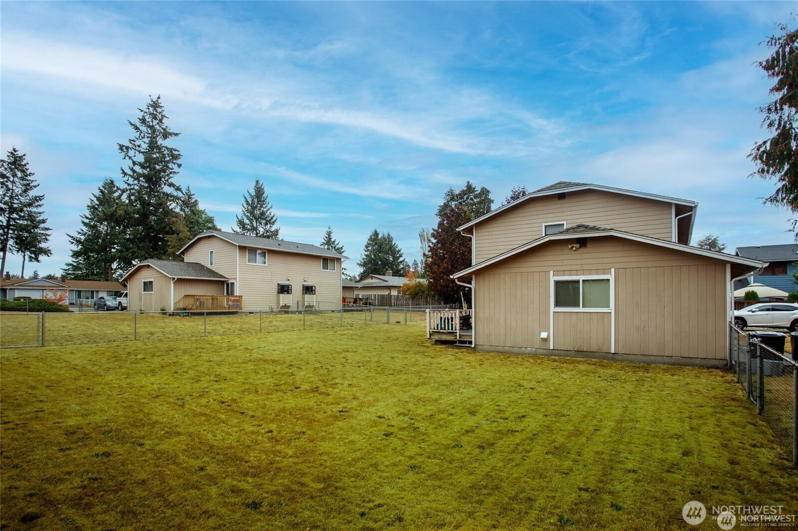 1206 Tule Lake Road S