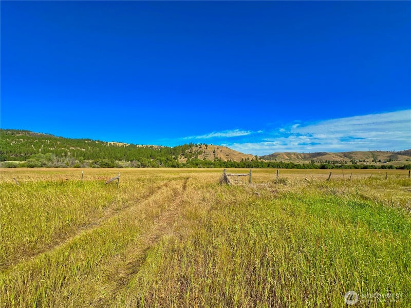 1111 NNA HWY 155 Drive