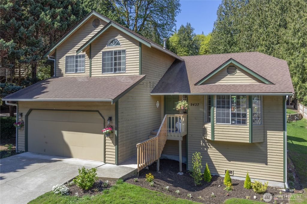 Photo of 9437 St. Johns Lane NE, Bremerton, WA 98311 (MLS # 2515019)