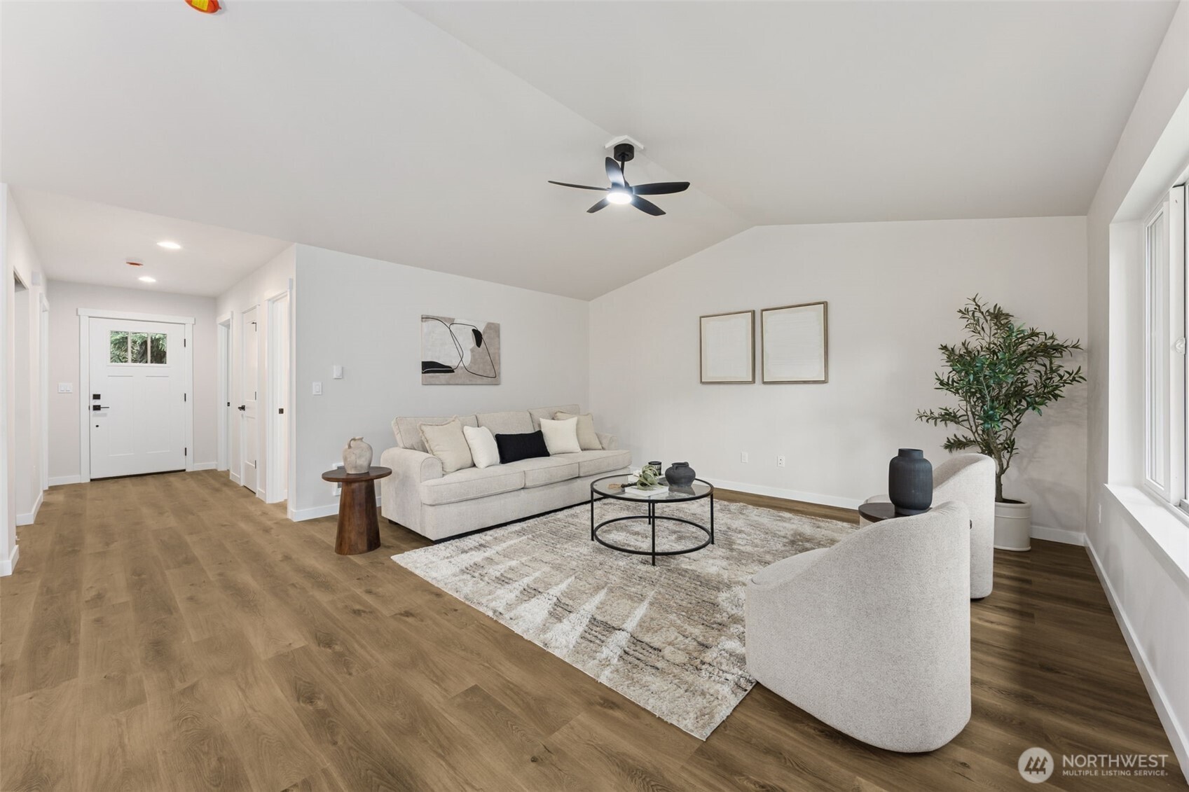 22412 Bluewater Drive SE