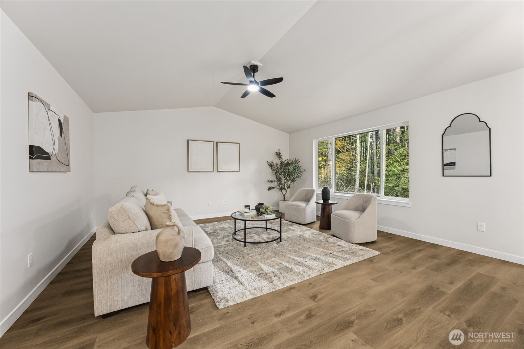 22412 Bluewater Drive SE