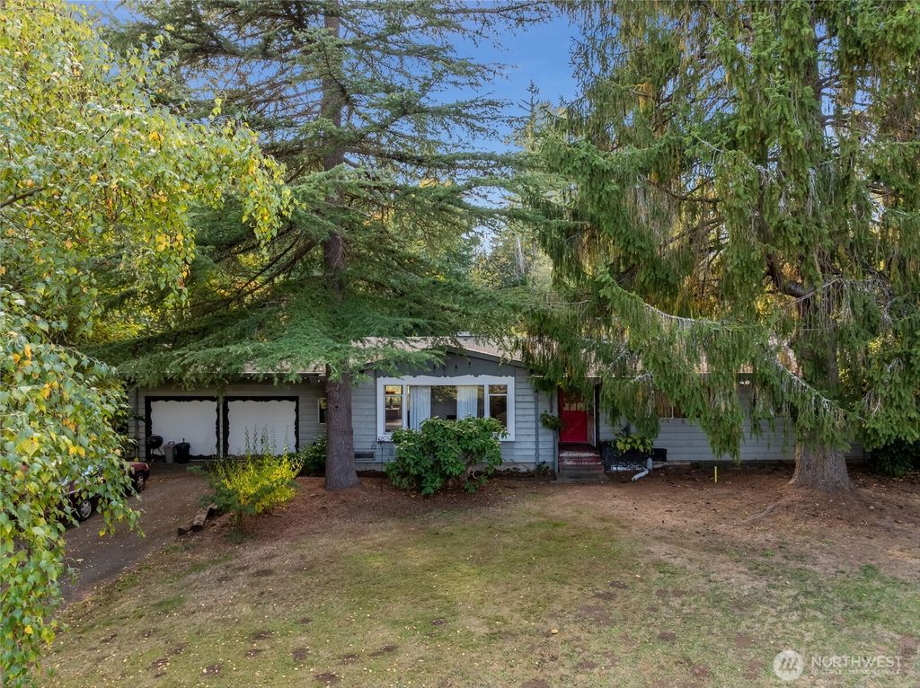 Photo of 19631 121st Avenue SE, Kent, WA 98031 (MLS # 2447219)