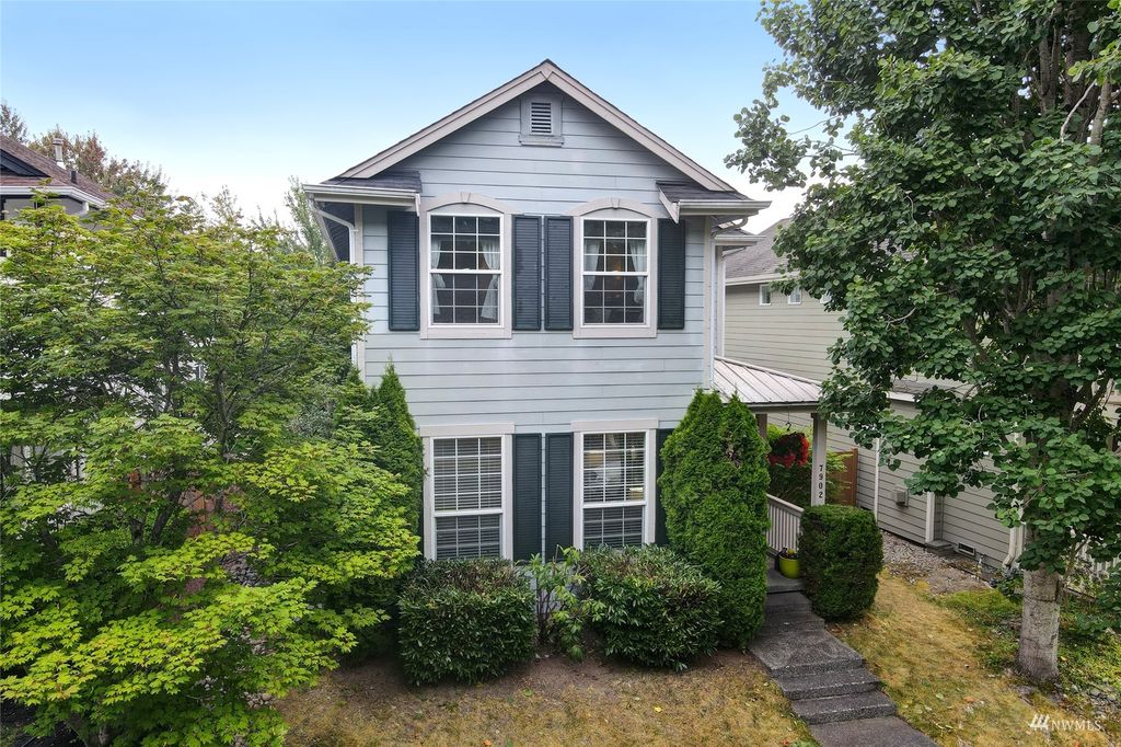 Photo of 7902 Douglas Avenue SE, Snoqualmie, WA 98065 (MLS # 1986258)