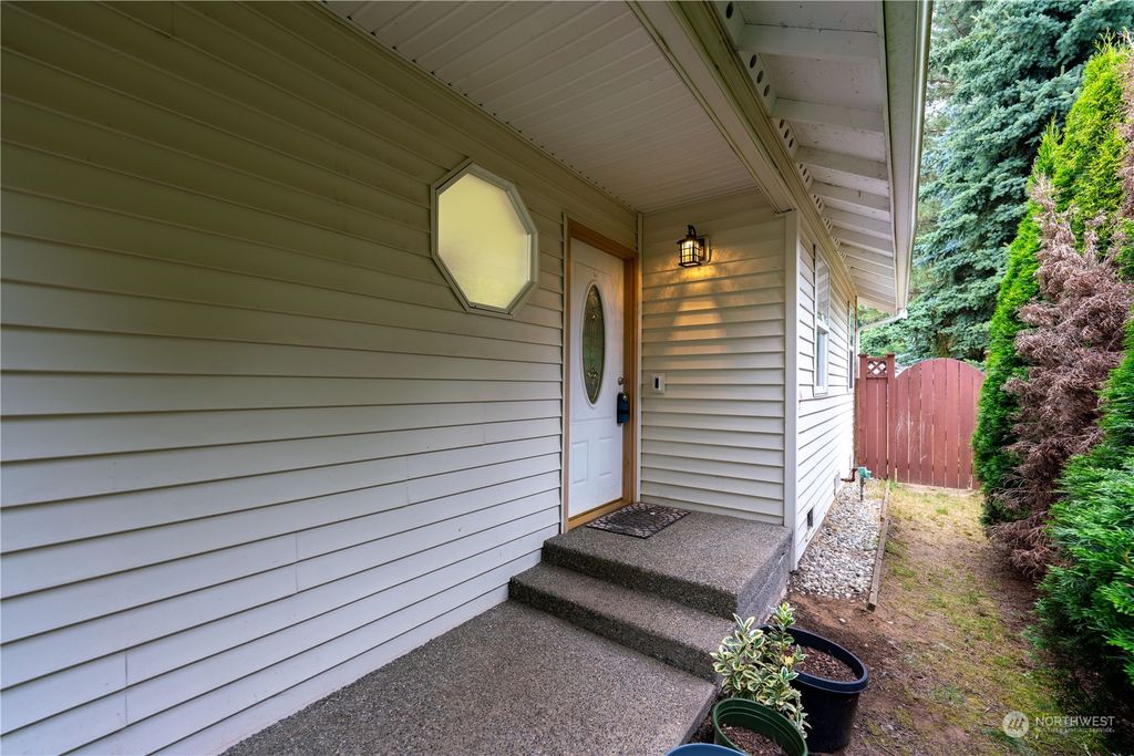 Photo of 5230 122 Place NE #B, Marysville, WA 98271 (MLS # 2309813)