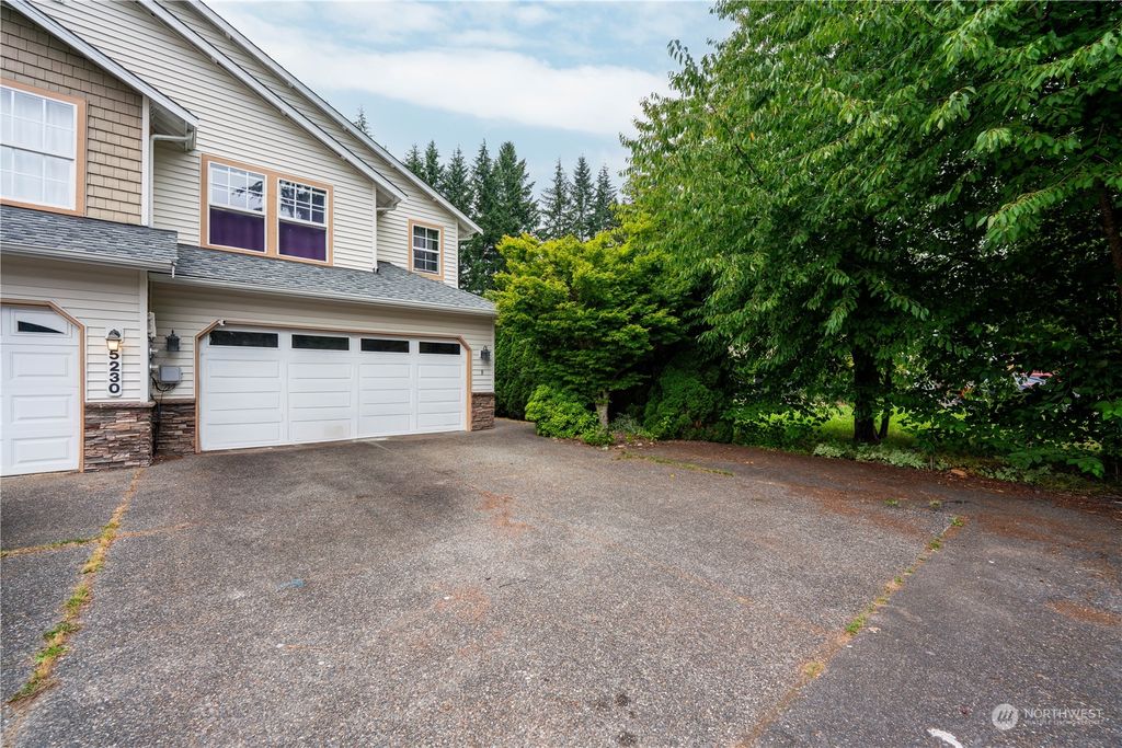 Photo of 5230 122 Place NE #B, Marysville, WA 98271 (MLS # 2309813)