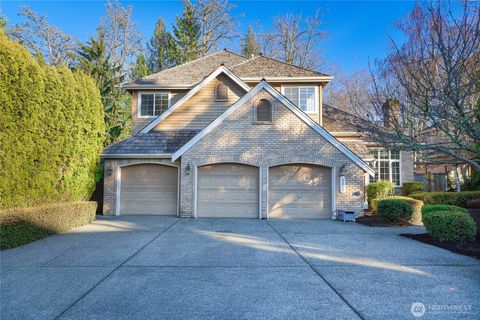 Photo of 5810 Mont Blanc Pl NW Pl, Issaquah, WA 98027 (MLS # 2471025)
