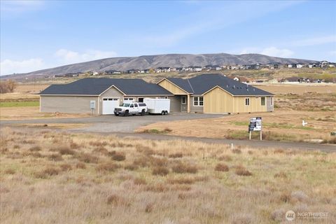 Photo of 10535 S 674 PRSE Pr, Benton City, WA 99320 (MLS # 2490839)