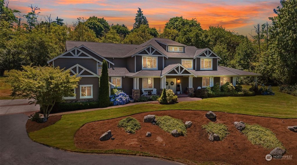 Photo of 14001 93rd Avenue SE, Snohomish, WA 98296 (MLS # 2199176)