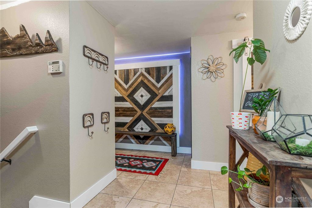 Photo of 912 176th Place NW, Arlington, WA 98223 (MLS # 2034803)