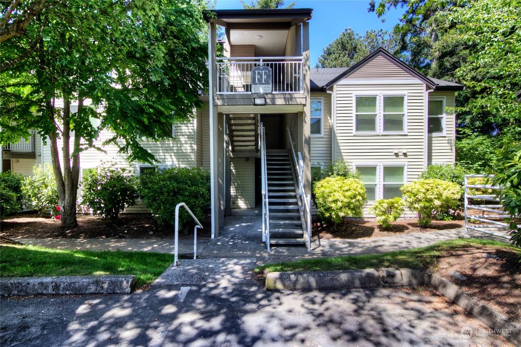 Photo of 12303 Harbour Pointe Boulevard #FF207, Mukilteo, WA 98275 (MLS # 2076749)